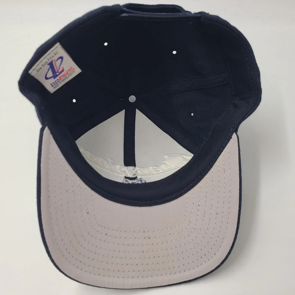 Vintage UConn Huskies Hat Snapback (Fits Small) Blue NCAA 1999 Final Four Logo